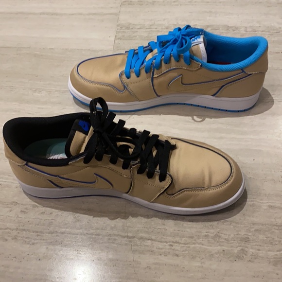 Jordan 1 low SB QS Lance Mountain Desert - Picture 4 of 5